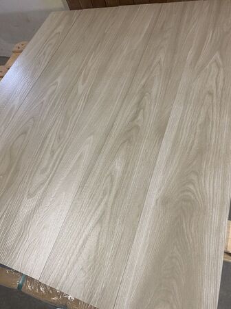 151,20 m2 - 1200*200*9 mm porcelæns fliser med trælook  (KAO WOOD MOON)