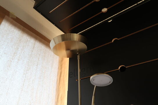 Gulvlampe HALO DESIGN Vegas