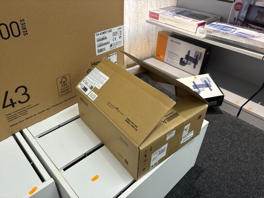 Projektor EPSON EB-W06 EEB