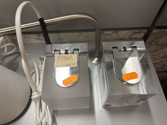 2 stk. badeværelseslamper