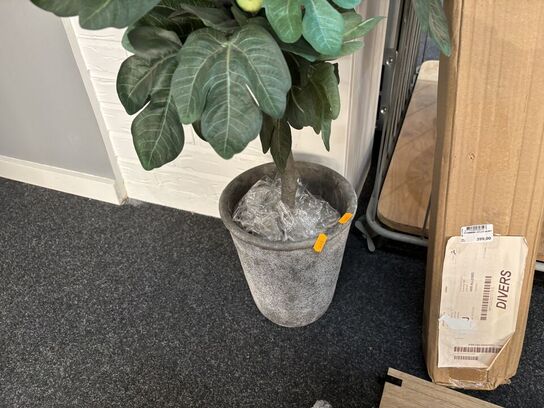 Kunstigplante i krukke