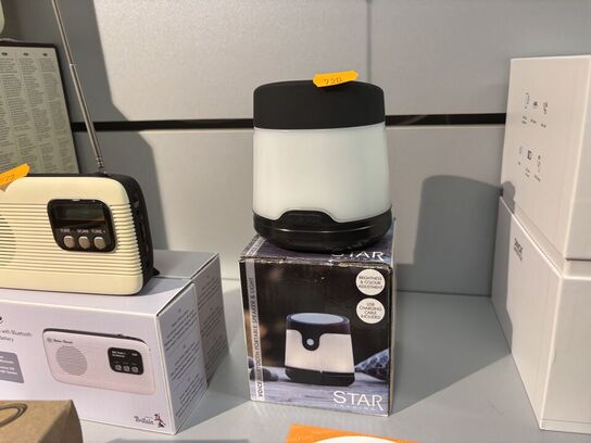 Højtaler samt lampe STAR m.m.