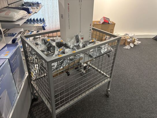 Opbevaringsvogn uden indhold