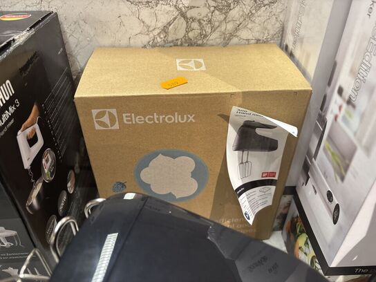 Håndmixer ELECTROLUX EHM4B