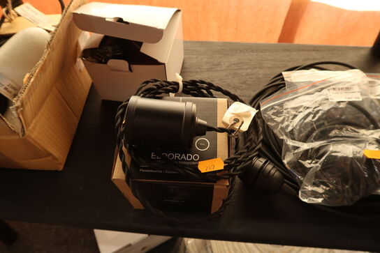 Pude samt Div. Fatninger