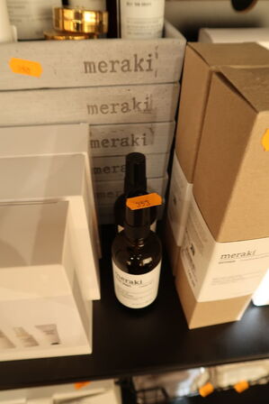 2 stk. room spray MERAKI