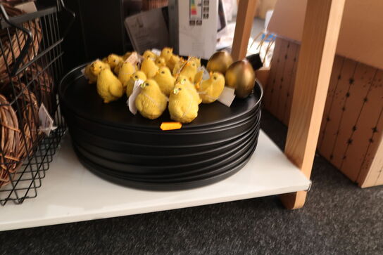 Div. Bakker med pyntegenstande