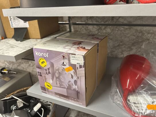 Væglampe samt 2 stk. pendler KOROL