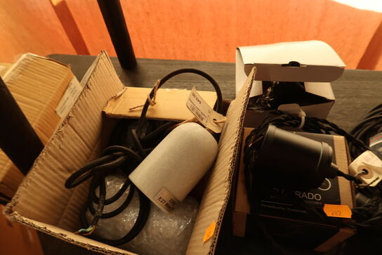 Pude samt Div. Fatninger