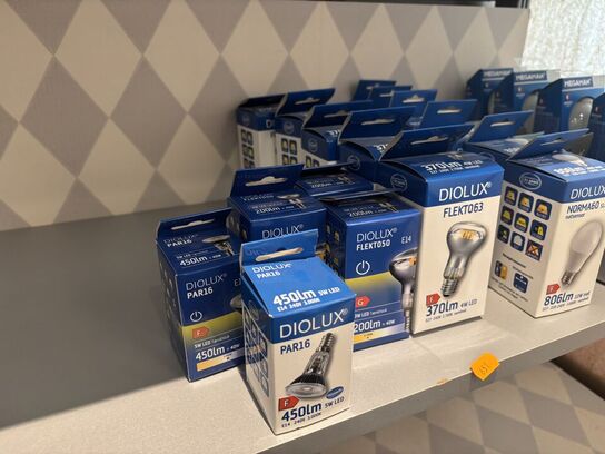 Div. Pærer DIOLUX m.fl.