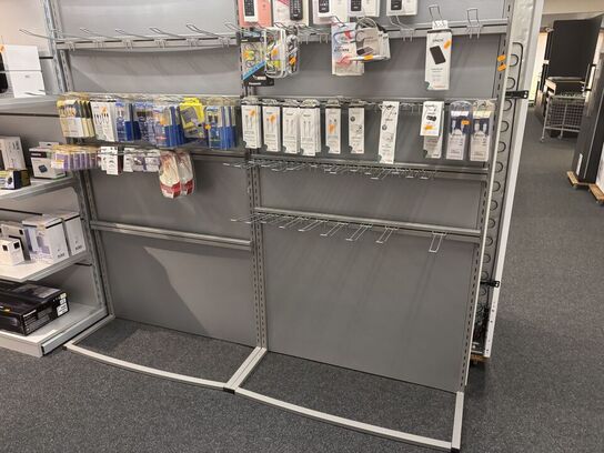 Butiksinventar uden indhold