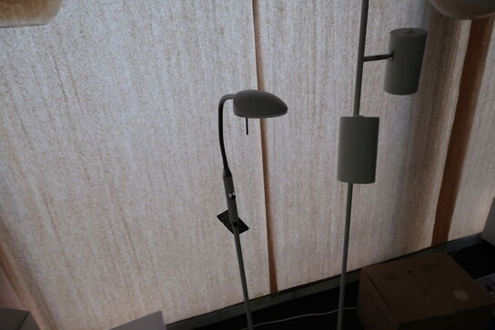 Gulvlampe HALO DESIGN Vegas