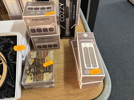 Fyrfadslys, lighter, 2 pakker stagelys COZZY