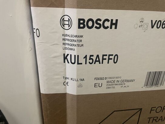 Integreret køleskab BOSCH V06 100