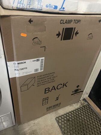 Integreret køleskab BOSCH V06 100