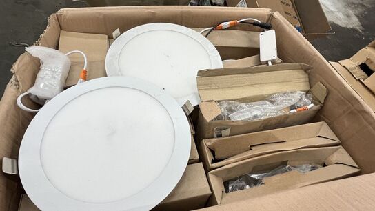 Parti Lamper + LED Spots m.m.