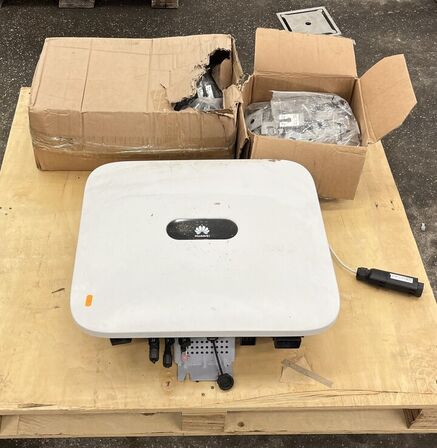 Solar Inverter HUAWEI SUN2000 + dele