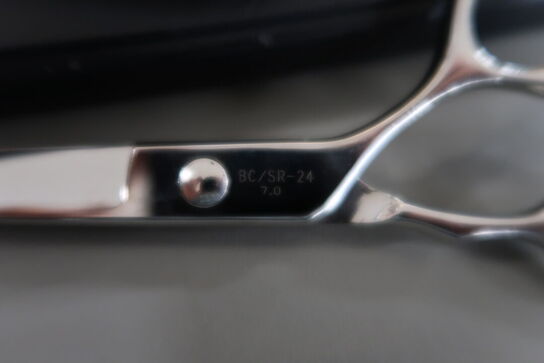 Frisørsaks PS NIELSEN HAIR CARE BC/SR-24 7.0