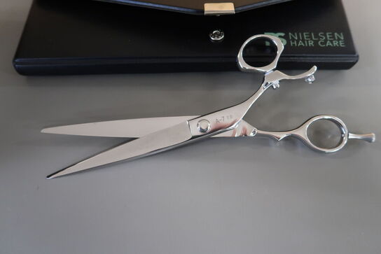 Frisørsaks PS NIELSEN HAIR CARE A-7 7.0