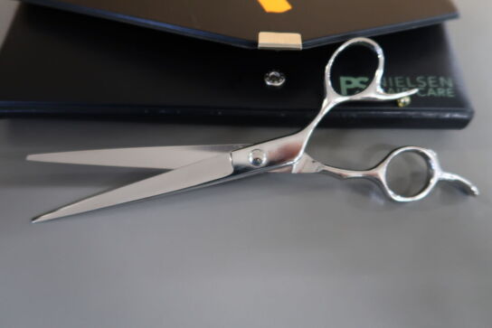 Frisørsaks PS NIELSEN HAIR CARE BC/SR-24 7.0