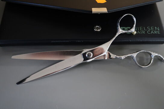 Frisørsaks PS NIELSEN HAIR CARE BB-55 7.0