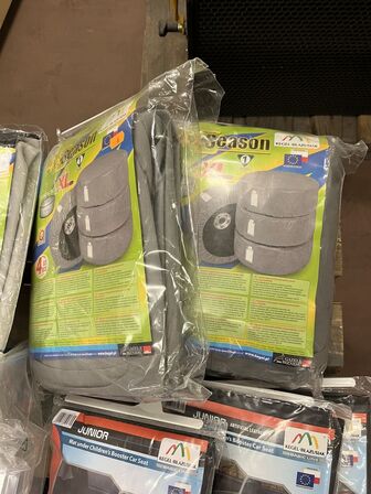 Dækovertræk, børnesædeovertræk og hundetæppe