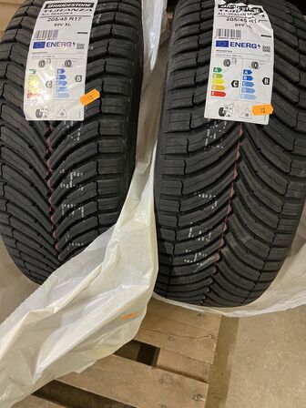 2 stk. bildæk BRIDGESTONE TURANZA 205/45 R17
