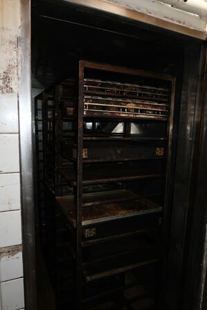 3 stk. stikvogne med div. Bageplader og forme