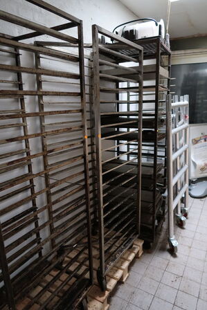 3 stk. stikvogne med div. bageplader