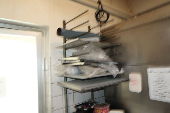 Vægstativ med div. Bageplader