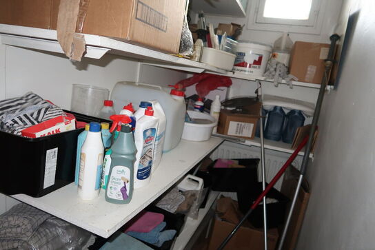 Div. Rengøringsartikler m.m.