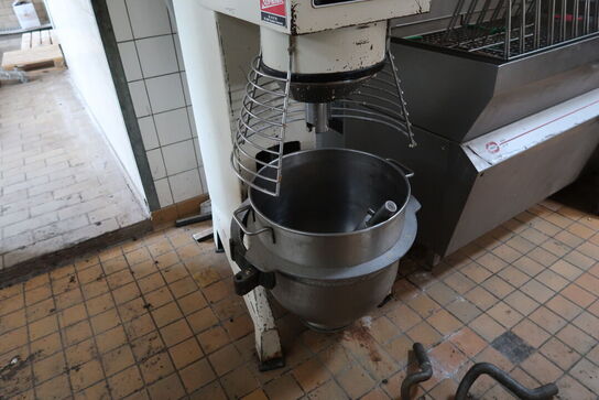 Røremaskine BJØRN VARIMIXER 1987 R60 med div. skåle og tilbehør