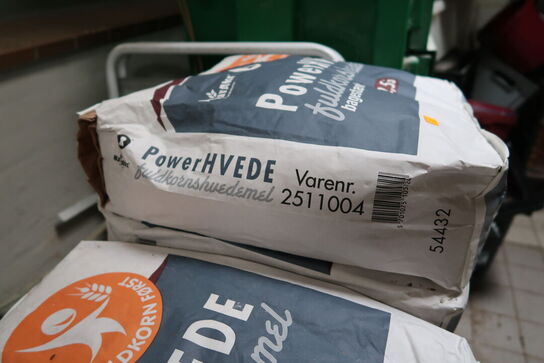 Palle med div. mel NATURAKS, VALSE MØLLEN