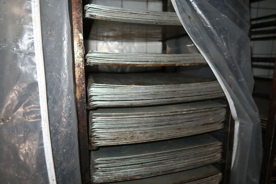 3 stk. stikvogne med div. Bageplader og forme