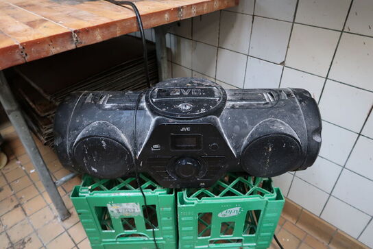 Boomblaster JVC RV-NB300DAB