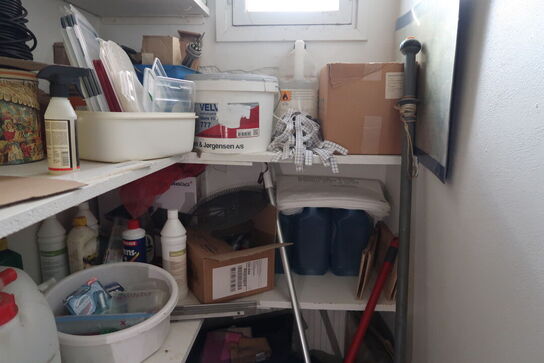 Div. Rengøringsartikler m.m.