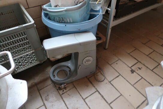 Røremaskine BJØRN VARIMIXER 1987 R60 med div. skåle og tilbehør