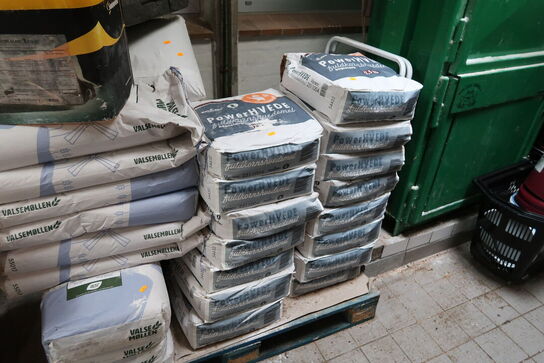 Palle med div. mel NATURAKS, VALSE MØLLEN