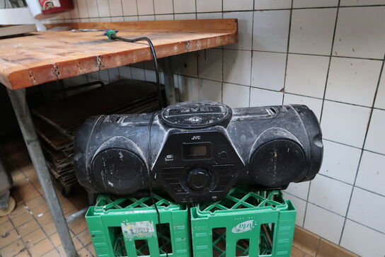 Boomblaster JVC RV-NB300DAB