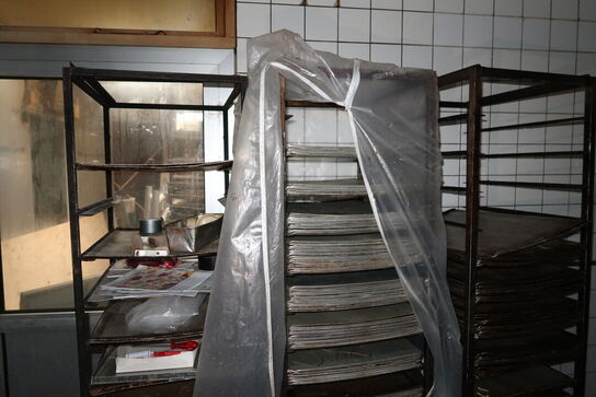 3 stk. stikvogne med div. Bageplader og forme