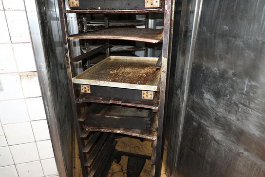 3 stk. stikvogne med div. Bageplader og forme