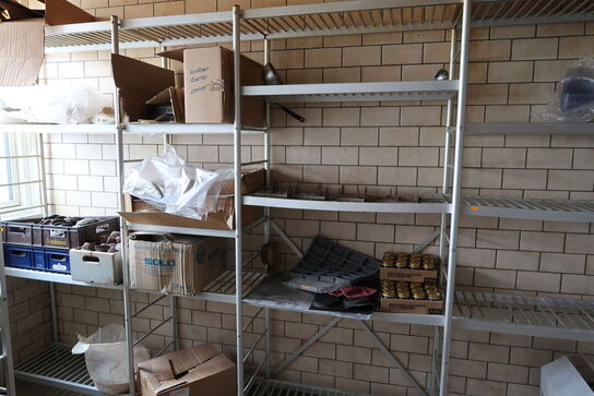 Div. Engangsservice, indpakning m.m. på reoler