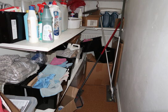 Div. Rengøringsartikler m.m.