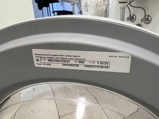 Vaskemaskine SIEMENS WLM68