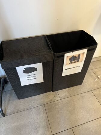 Tøjstativer og vasketøjskurve