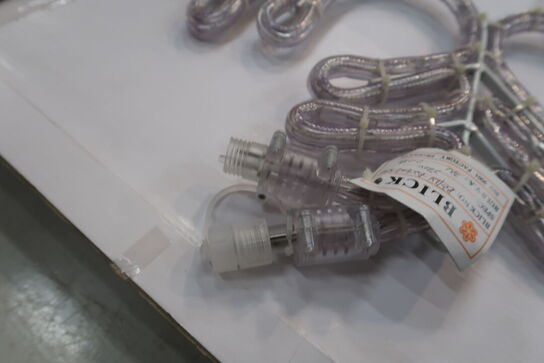 6 stk. ass. LED stjerner / snefnug