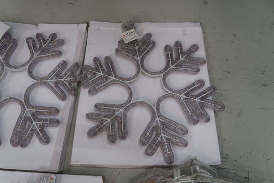 6 stk. ass. LED stjerner / snefnug