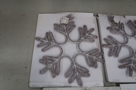 6 stk. ass. LED stjerner / snefnug