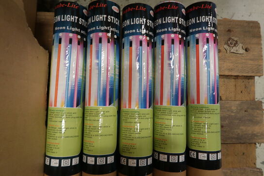 11 stk. Neon light stick - Rød, 74 cm 