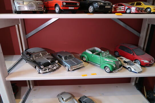 5 stk. legetøjsbiler